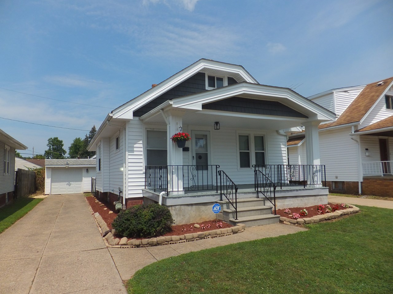 1512 Granby
