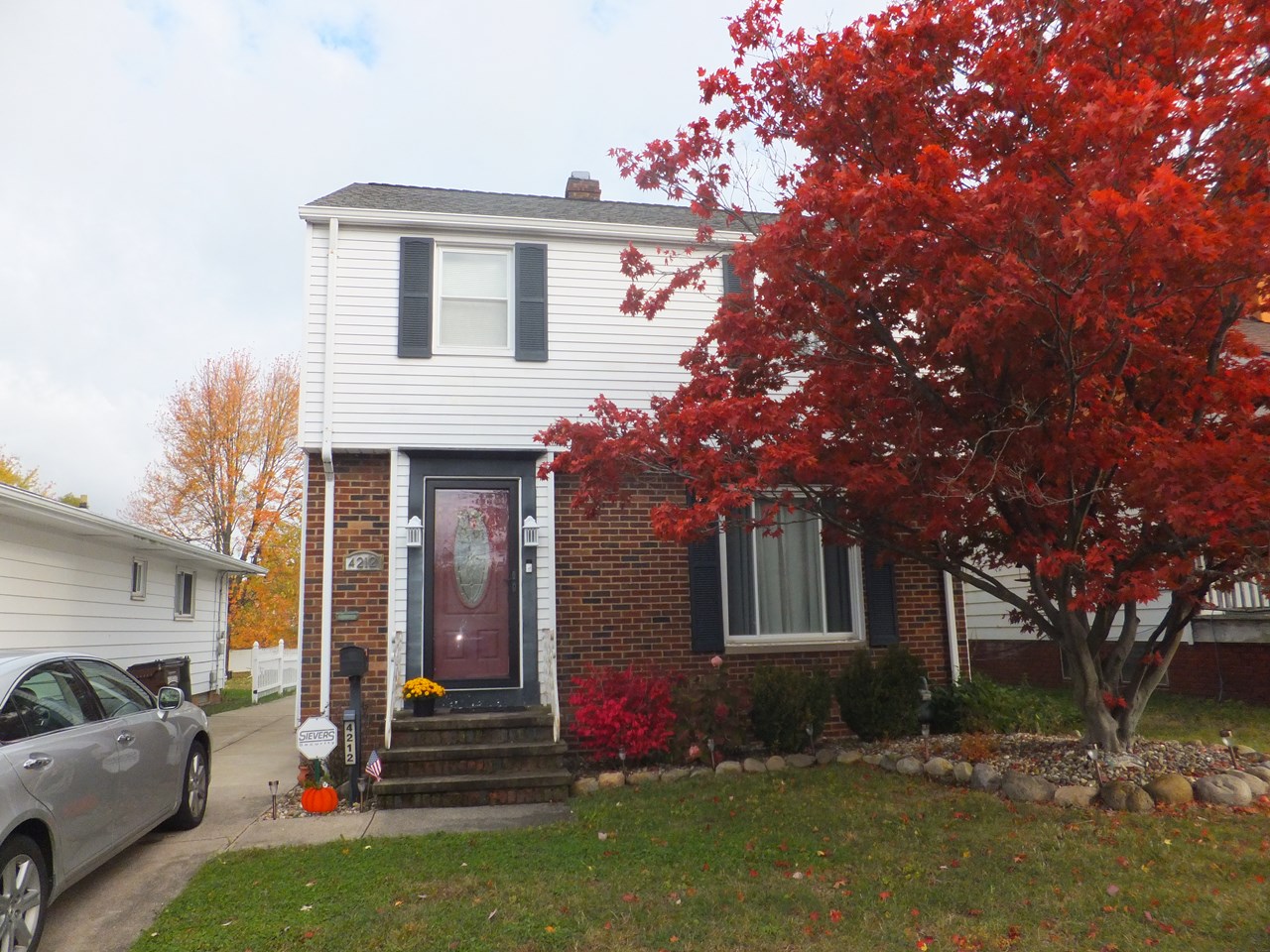 4212 Tuxedo Ave
